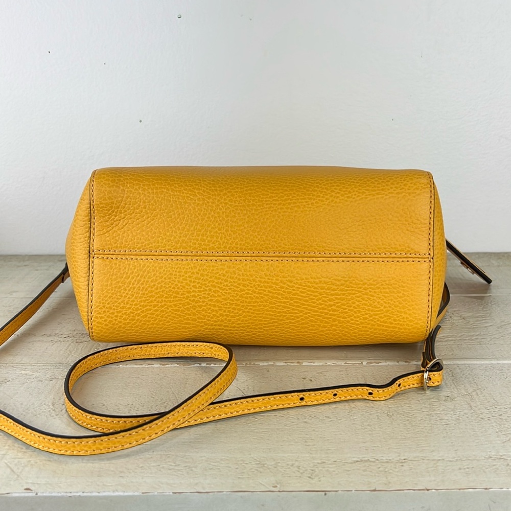 Gucci Yellow Leather Mini Swing Tote Bag ✅COA Included - Picture 5 of 16